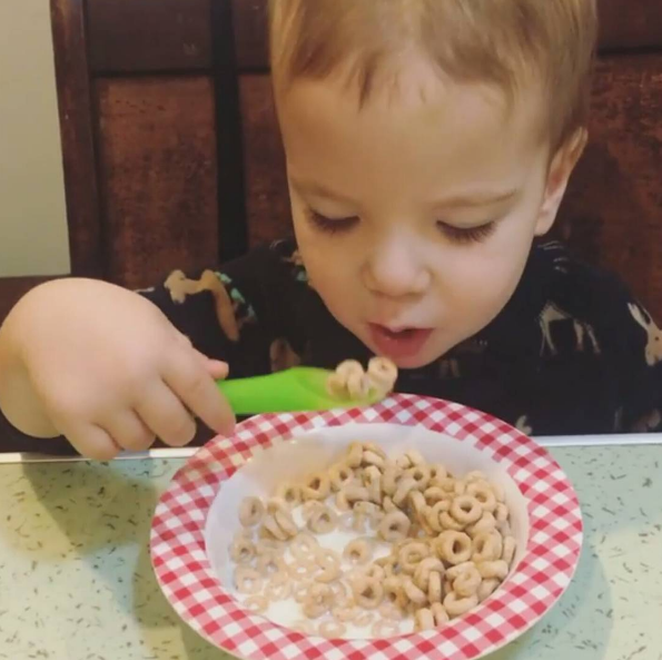 Buzzfeed Wine Mom - Olababy Training Spoon!