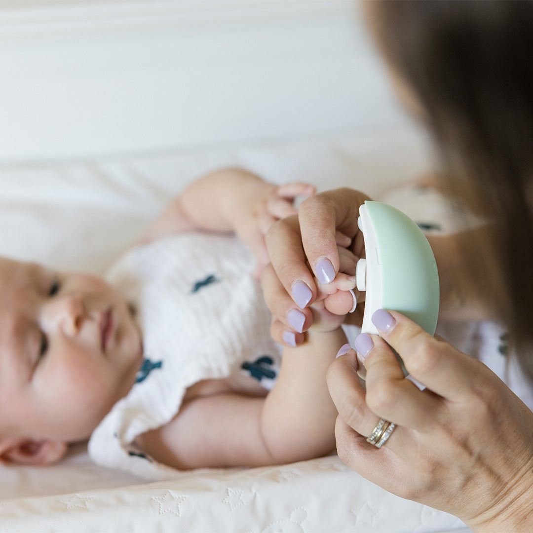 How to Stop Baby from Scratching