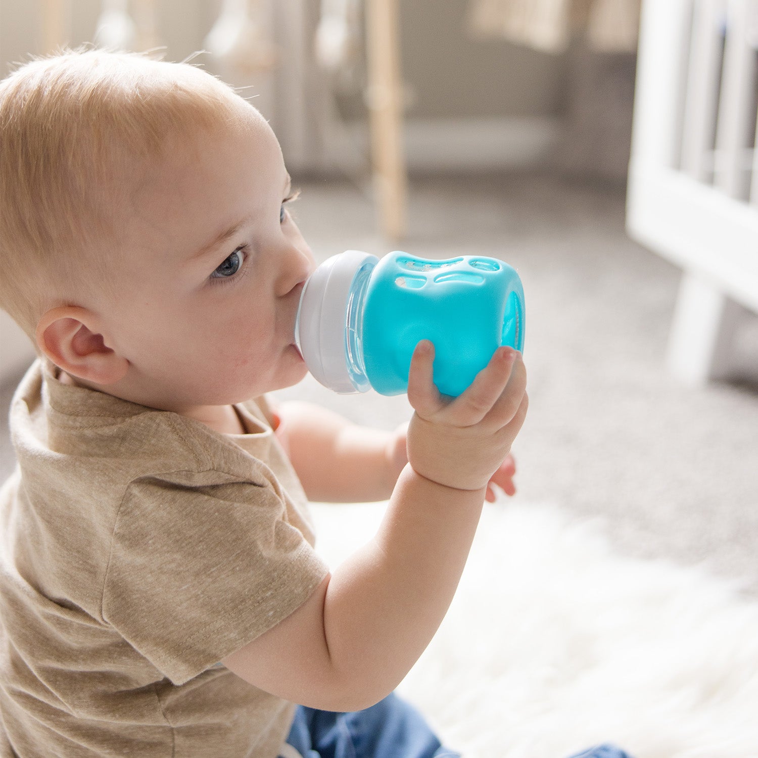 silicone sleeve for evenflo bottles Olababy Silicone Sleeve for Avent Natural Glass Bottles (8 oz, Pink)